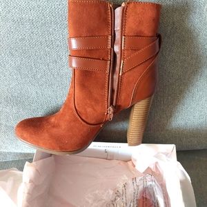 Womens Ankle Boots Just Fab Rust Color Size 7.5